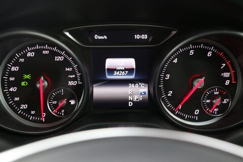 Mercedes-Benz GLA GLA 180 AMG LINE EDITION 14
