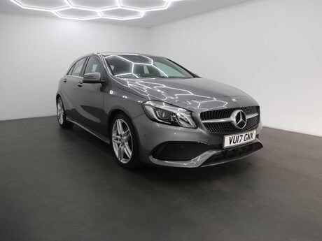 Mercedes-Benz A Class A 200 AMG LINE PREMIUM