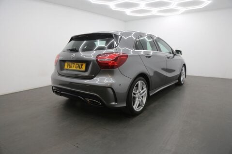 Mercedes-Benz A Class A 200 AMG LINE PREMIUM 5