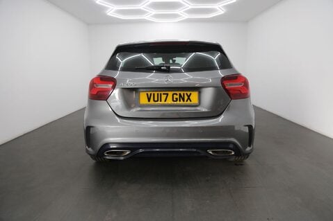 Mercedes-Benz A Class A 200 AMG LINE PREMIUM 6