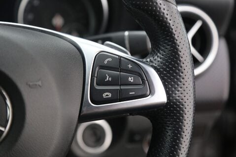 Mercedes-Benz A Class A 200 AMG LINE PREMIUM 12