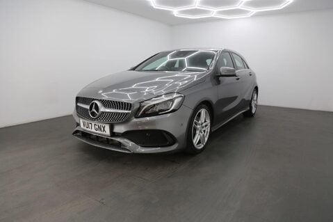 Mercedes-Benz A Class A 200 AMG LINE PREMIUM 3