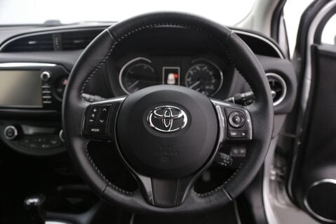 Toyota Yaris VVT-I Y20 10
