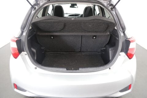 Toyota Yaris VVT-I Y20 26