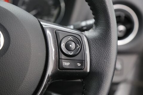 Toyota Yaris VVT-I Y20 12