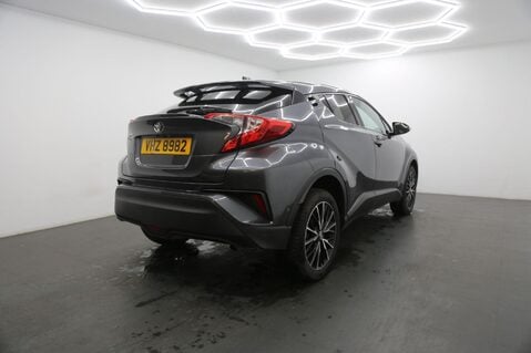 Toyota C-HR EXCEL 5