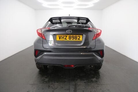 Toyota C-HR EXCEL 6