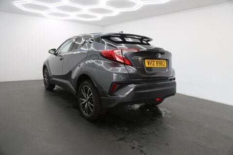 Toyota C-HR EXCEL 7