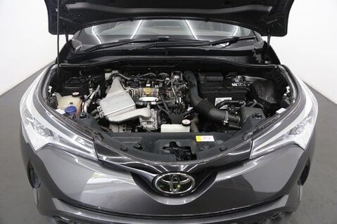 Toyota C-HR EXCEL 27