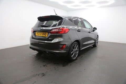 Ford Fiesta ST-LINE EDITION 5