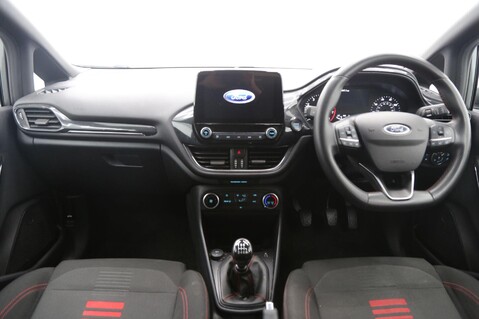 Ford Fiesta ST-LINE EDITION 9
