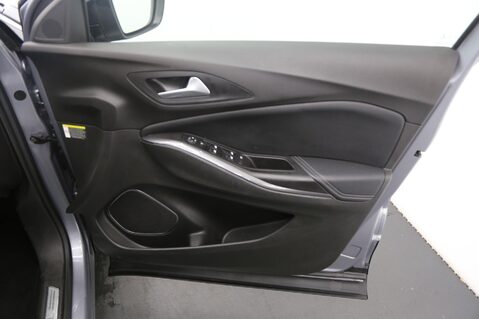 Vauxhall Grandland X ELITE NAV 19