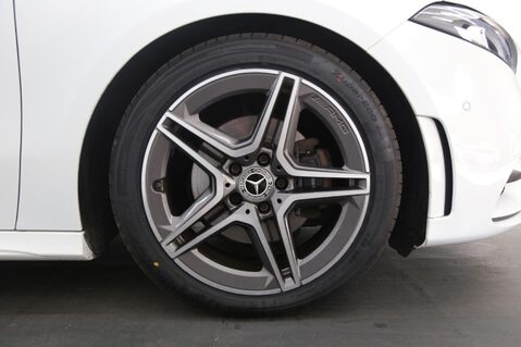 Mercedes-Benz A Class A 200 D AMG LINE EXECUTIVE 26
