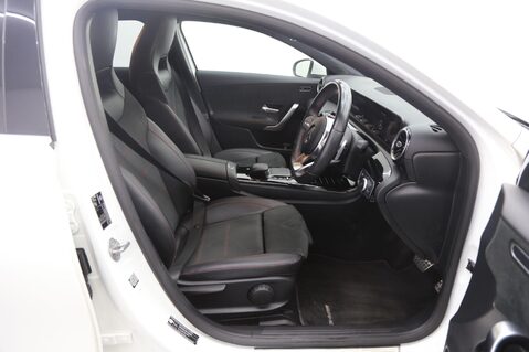 Mercedes-Benz A Class A 200 D AMG LINE EXECUTIVE 20