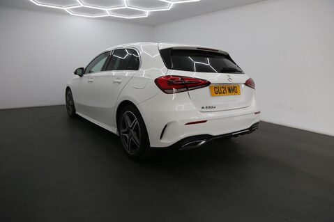 Mercedes-Benz A Class A 200 D AMG LINE EXECUTIVE 7