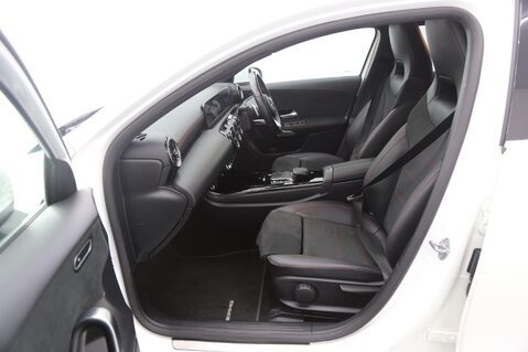 Mercedes-Benz A Class A 200 D AMG LINE EXECUTIVE 23