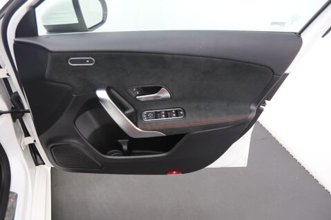 Mercedes-Benz A Class A 200 D AMG LINE EXECUTIVE 19
