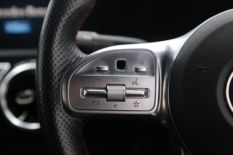 Mercedes-Benz A Class A 200 AMG LINE EXECUTIVE 11