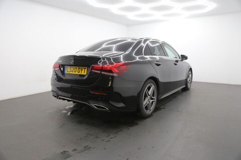 Mercedes-Benz A Class A 200 AMG LINE EXECUTIVE 5