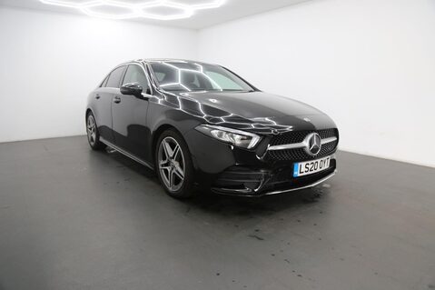 Mercedes-Benz A Class A 200 AMG LINE EXECUTIVE 1