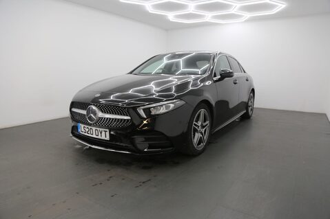 Mercedes-Benz A Class A 200 AMG LINE EXECUTIVE 3