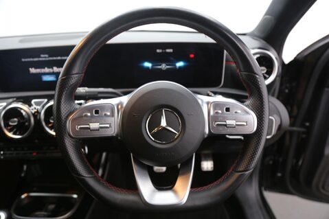 Mercedes-Benz A Class A 200 AMG LINE EXECUTIVE 10