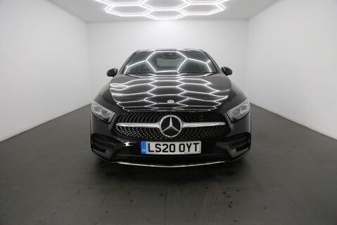 Mercedes-Benz A Class A 200 AMG LINE EXECUTIVE 2