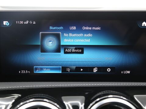 Mercedes-Benz A Class A 200 AMG LINE EXECUTIVE 16