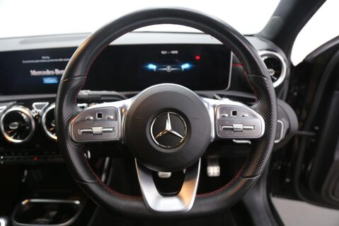 Mercedes-Benz A Class A 200 AMG LINE EXECUTIVE 10