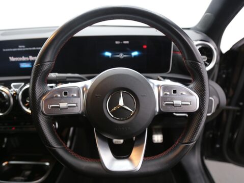 Mercedes-Benz A Class A 200 AMG LINE EXECUTIVE 10