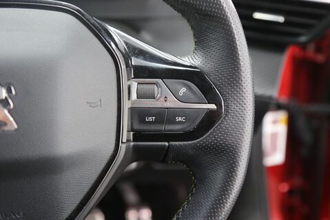 Peugeot 2008 PURETECH S/S GT LINE 12
