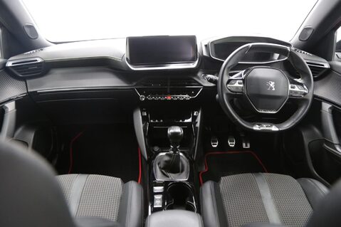 Peugeot 2008 PURETECH S/S GT LINE 9