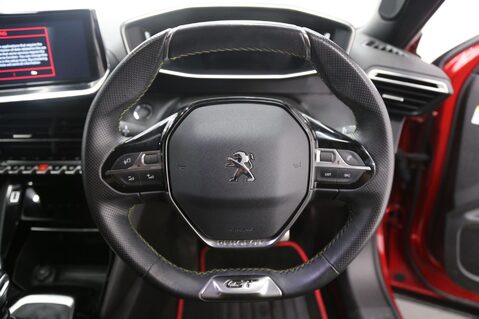 Peugeot 2008 PURETECH S/S GT LINE 10