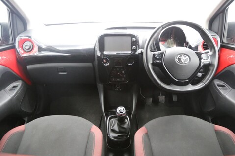 Toyota Aygo VVT-I X-CITE 4 9