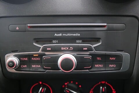 Audi A1 TFSI S LINE 18
