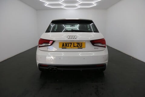 Audi A1 TFSI S LINE 6