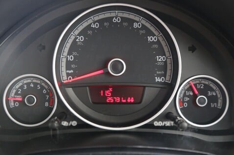 Volkswagen Up UP BY BEATS 12