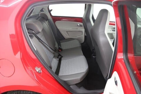 Volkswagen Up UP BY BEATS 19