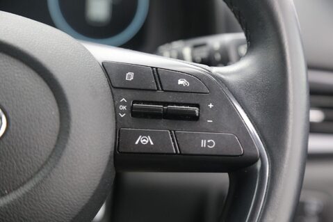 Hyundai BAYON T-GDI SE CONNECT 12