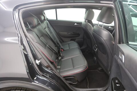 Kia Sportage CRDI GT-LINE S ISG 21