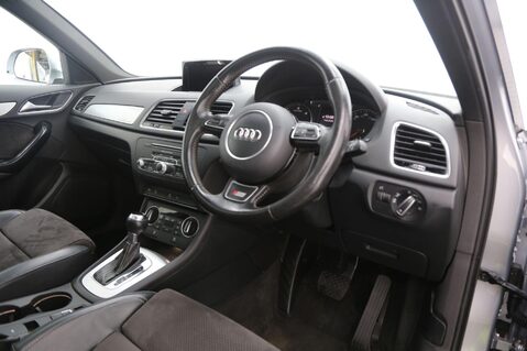 Audi Q3 TDI QUATTRO S LINE PLUS 22