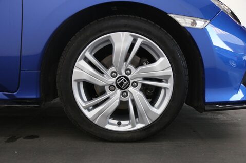 Honda Civic VTEC SPORT 26