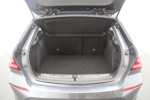 BMW 1 Series 120D XDRIVE SPORT 26