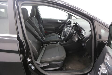 Ford Fiesta 1.0T EcoBoost Zetec Euro 6 (s/s) 5dr 23