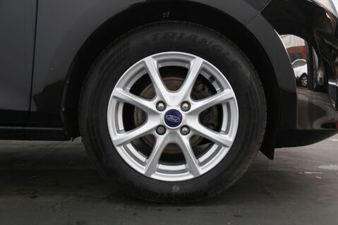 Ford Fiesta 1.0T EcoBoost Zetec Euro 6 (s/s) 5dr 27