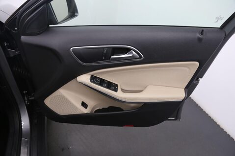 Mercedes-Benz GLA GLA 200 D SE 20