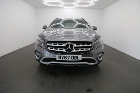 Mercedes-Benz GLA GLA 200 D SE 2