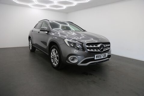 Mercedes-Benz GLA GLA 200 D SE 1