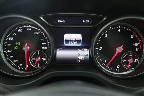 Mercedes-Benz GLA GLA 200 D SE 14