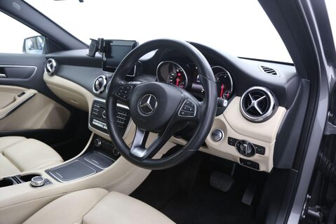 Mercedes-Benz GLA GLA 200 D SE 22